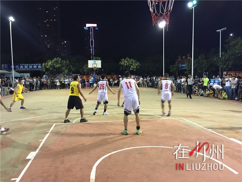 2016柳州市篮球锦标赛开赛 小球风盛行!-在柳