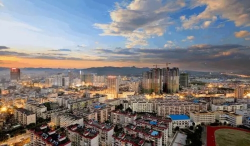 郑俊康宣布柳江区正式成立!柳州市区面积扩增